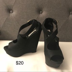 Steve Madden Wedges